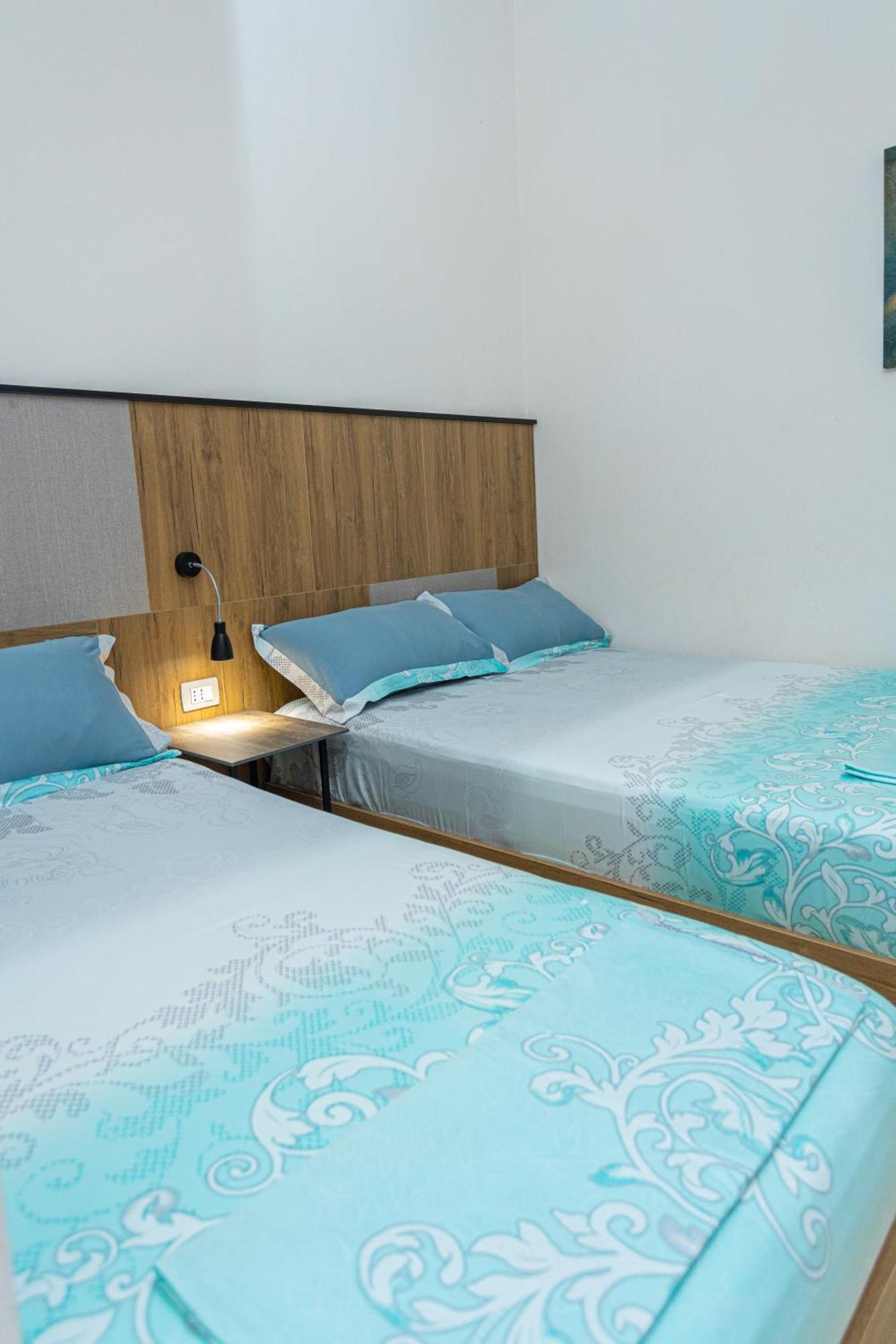 Hotel Olti Vlorë Buitenkant foto
