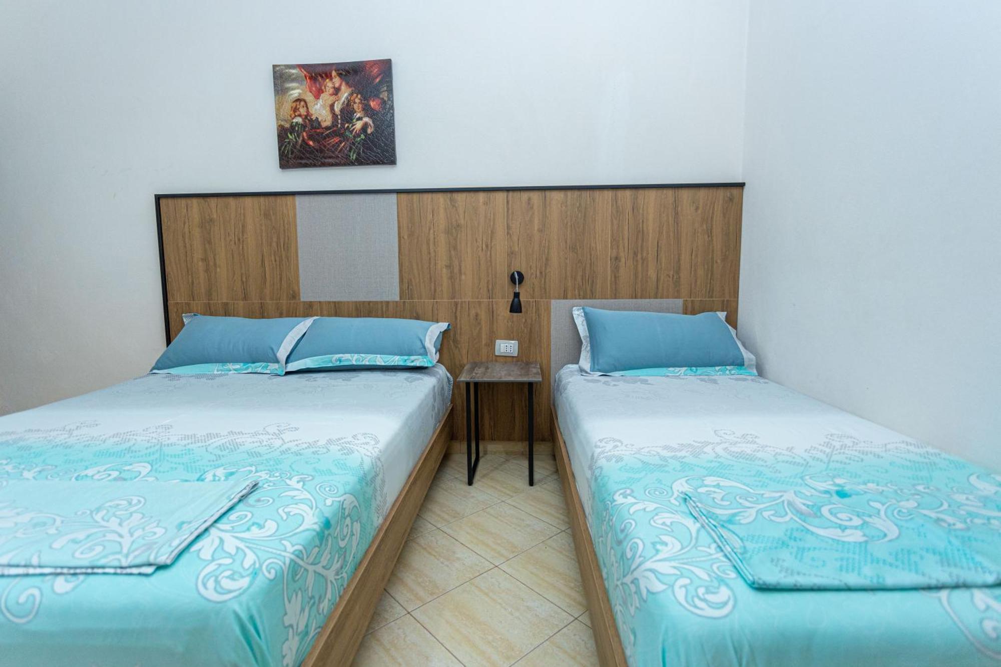 Hotel Olti Vlorë Buitenkant foto