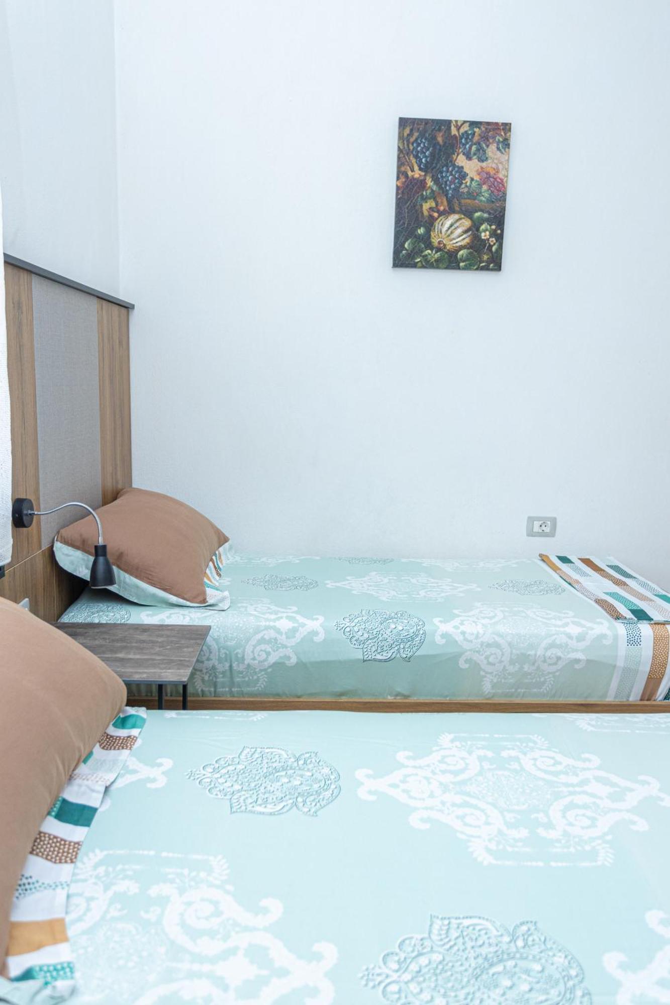 Hotel Olti Vlorë Buitenkant foto